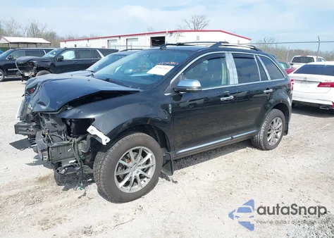 2013 Lincoln Mkx z USA, uszkodzony, nr VIN 2LMDJ8JK4DBL48305